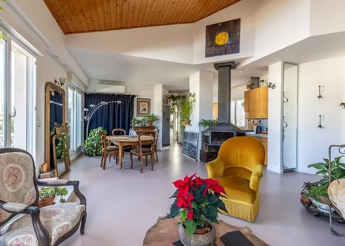 L'agapanthe Avec Terrasse By Primo Conciergerie * クレルモン・フェラン